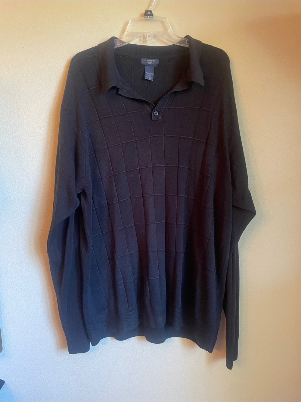 Dockers Black V-Neck Sweater with Subtle Windowpane